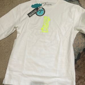 Never worn fits like medium